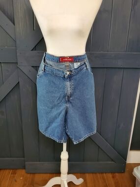 Levi's Medium Blue Denim High-Waist Shorts with Leather Patch